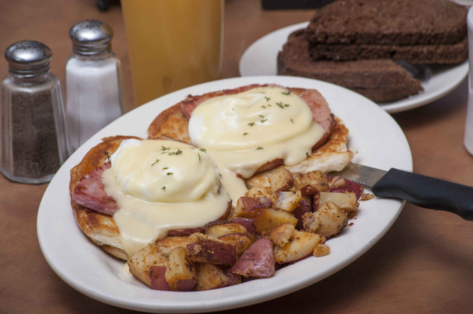 Eggs Benedict